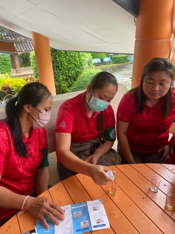 15 มิ.ย.67 จนท.รพ.สต.บ้านสันป่าไร่ร่วมกับอสม.วิทยาศาสตร์การแพทย์ชุมชน ตรวจสารปนเปื้อนในอาหาร ได้แก่สารบอแร็กซ์ สารกันรา สารฟอกสาร และฟอร์มาลิน จำนวน 14 ตัวอย่าง ผลการตรวจไม่พบสารปนเปื้อนในอาหาร