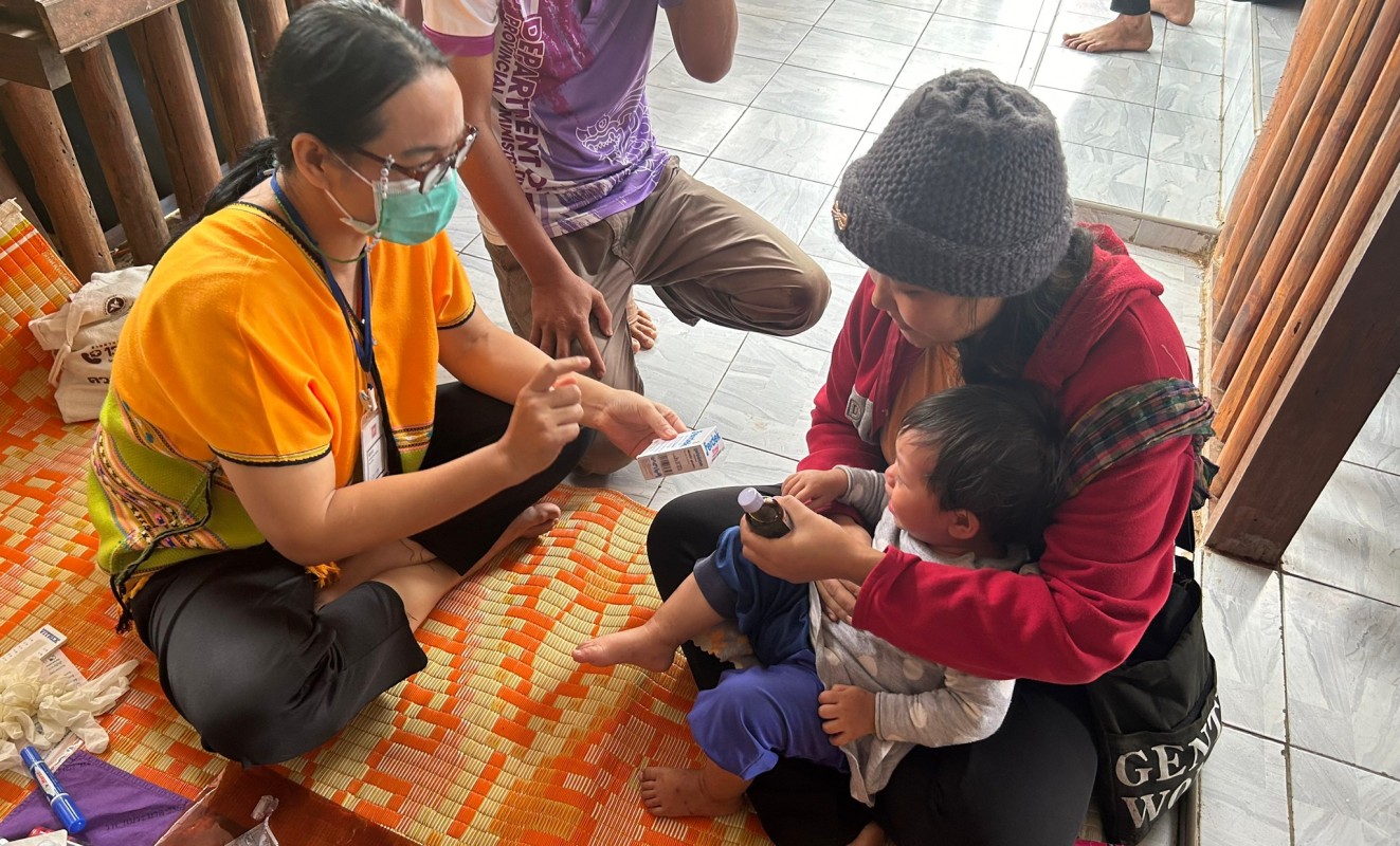 12 ก.ค.67 รพ.สต.บ้านสันป่าไร่ ออกหน่วยฉีดวัคซีนเด็กอายุ 2 เดือน ถึง 4 ปี หมู่ 6 บ้านห้วยกระทิง จำนวน 18 ราย