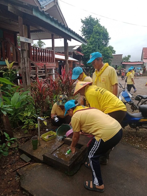 12 ส.ค. 67 อสม.ม.5บ้านสันป่าไร่ร่วมกับผู้นำชุมชน รณรงค์สำรวจและทำลายแหล่งเพาะพันธ์ลูกน้ำยุงลาย เนื่องในวันแม่แห่งชาติ