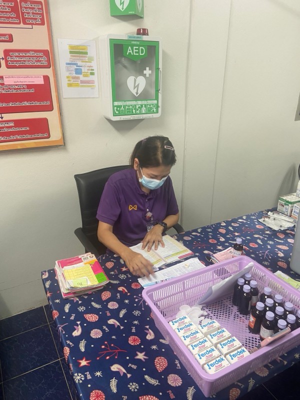 14 ส.ค.67 รพ.สต.บ้านสันป่าไร่ ให้บริการฉีดวัคซีนเด็ก อายุ 2 เดือน ถึง 4 ปี จำนวน 24 ราย พร้อมตรวจสุขภาพช่องปาก,เคลือบฟลูออไรด์,ให้ทันตสุขศึกษาแก่ผู้ปกครองเด็ก,เจาะเลือดตรวจ HCT , ยืนยันตัวตน(Authen) ,จ่ายยา para syr และ ferrous syr