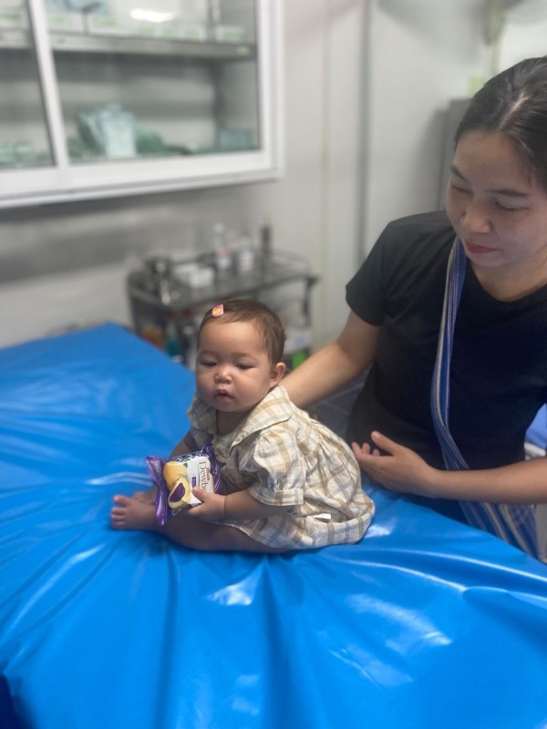 14 ส.ค.67 รพ.สต.บ้านสันป่าไร่ ให้บริการฉีดวัคซีนเด็ก อายุ 2 เดือน ถึง 4 ปี จำนวน 24 ราย พร้อมตรวจสุขภาพช่องปาก,เคลือบฟลูออไรด์,ให้ทันตสุขศึกษาแก่ผู้ปกครองเด็ก,เจาะเลือดตรวจ HCT , ยืนยันตัวตน(Authen) ,จ่ายยา para syr และ ferrous syr