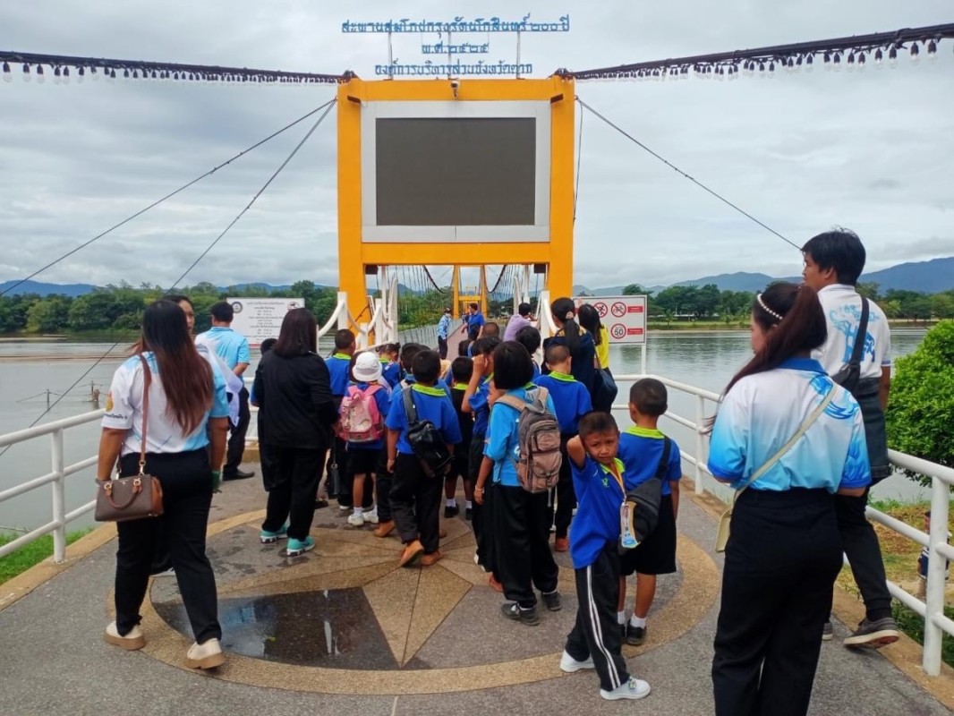 รองนายกองค์การบริหารส่วนจังหวัดตาก ให้การต้อนรับ นักเรียนจากโรงเรียนวังไคร้มิตรภาพที่ 102 ตำบลวังหมัน อำเภอสามเงา จังหวัดตาก