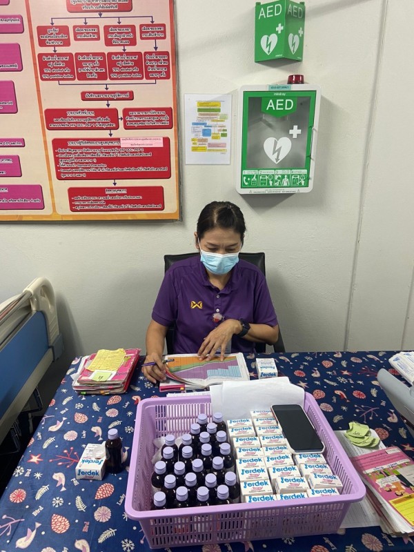 11 ก.ย.67 รพ.สต.บ้านสันป่าไร่ ให้บริการฉีดวัคซีนเด็ก อายุ 2 เดือน ถึง 4 ปี จำนวน 37 ราย และตรวจสุขภาพช่องปาก,ให้ความรู้ผู้ปกครองเรื่องการดูแลสุขภาพช่องปาก,เจาะเลือดตรวจ hct ,จ่ายยา para syr และ ferruos syr และยืนยันตัวตน(Authen)