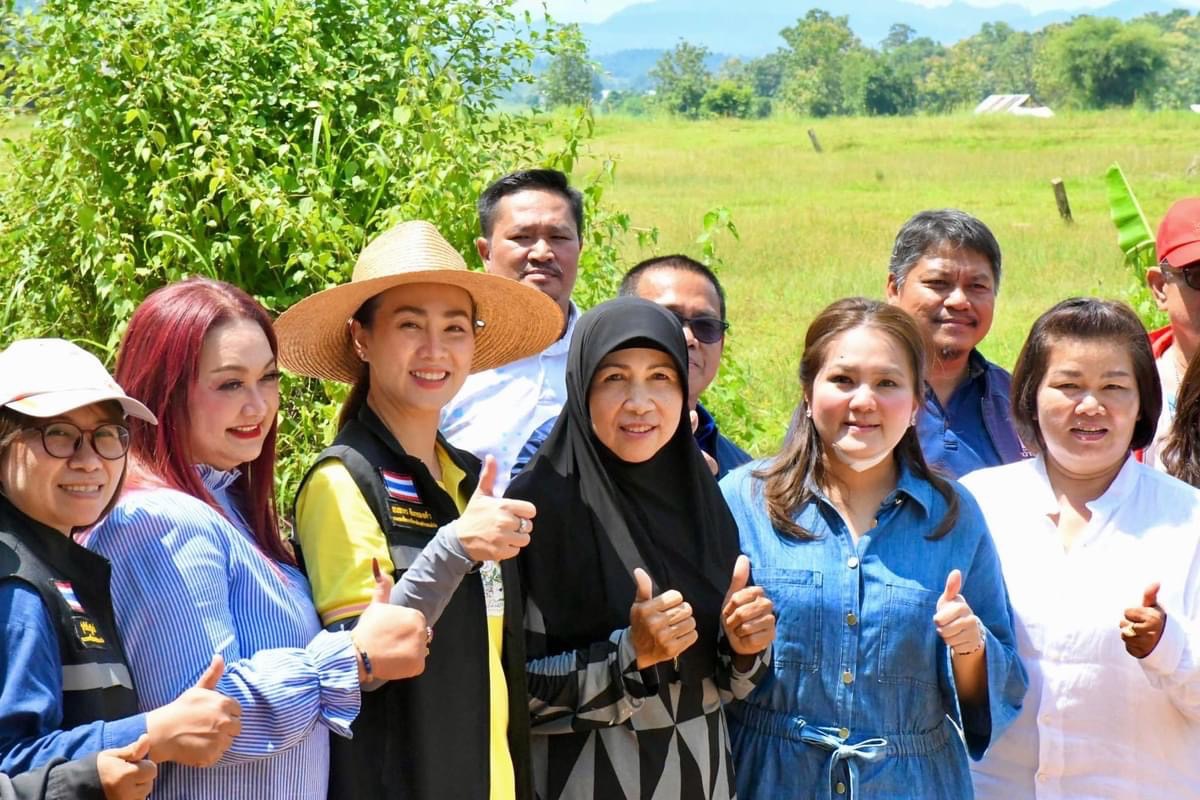รองนายกองค์การบริหารส่วนจังหวัดตาก ลงพื้นที่ตรวจการปฏิบัติงานของเครื่องจักรกลในพื้นที่ตำบลแม่ปะ อำเภอแม่สอด จังหวัดตาก