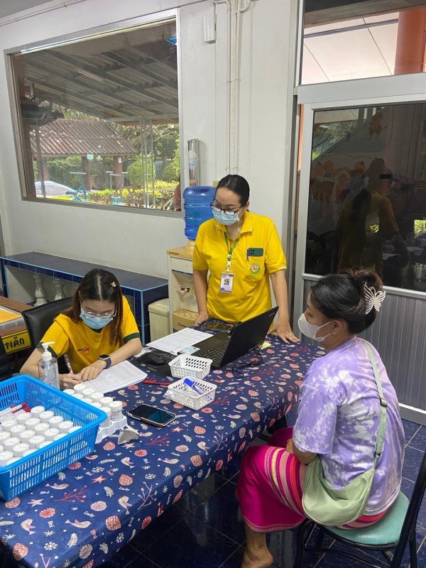 3 ต.ค.67 รพ.สต.บ้านสันป่าไร่ รณรงค์ตรวจคัดกรองมะเร็งปากมดลูก ด้วยชุดตรวจด้วยตนเอง HPV self sampling แก่สตรีกลุ่มเป้าหมาย จำนวน 40 ราย