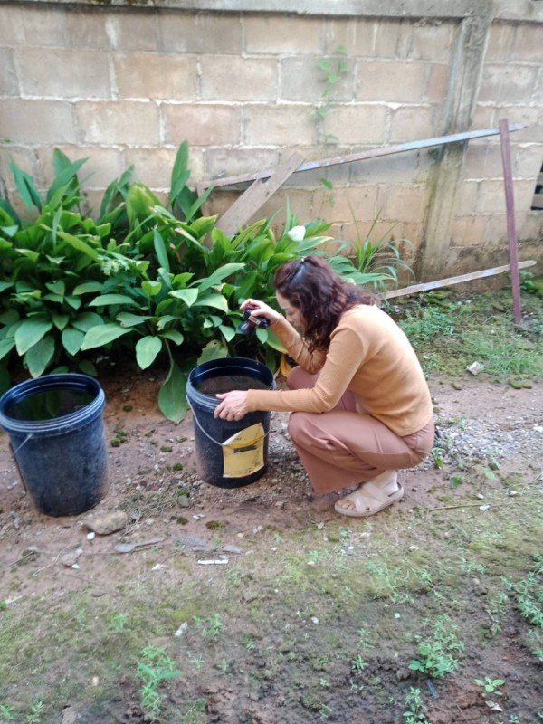 9 ต.ค.67 อาสาสมัครสาธารณสุข หมู่ที่ 2 บ้านตีนธาตุ หมู่ที่ 3 บ้านป่าไร่เหนือและหมู่ที่ 5 บ้านสันป่าไร่ รณรงค์สำรวจและทำลายแหล่งเพาะพันธ์ลูกน้ำยุงลาย รอบแรกเดือนตุลาคม 67