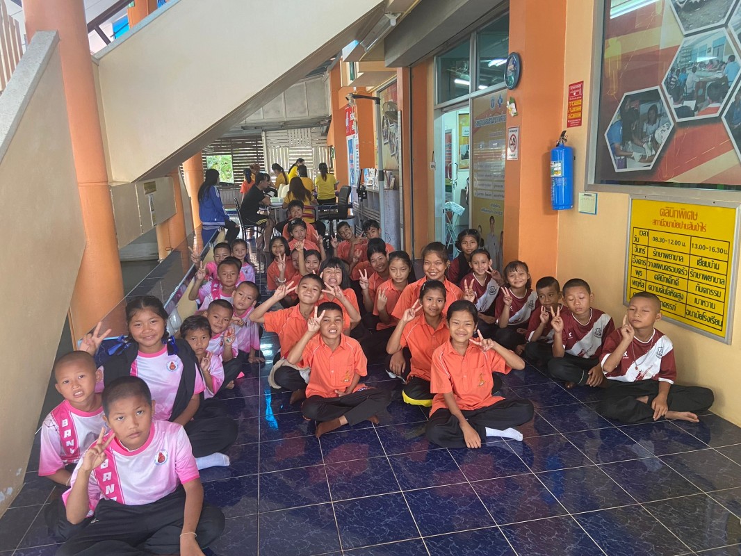 7 พ.ย.67 รพ.สต.บ้านสันป่าไร่ ฉีดวัคซีนนักเรียน ครั้งที่ 2 ให้แก่นักเรียนชั้น ป.1 , ป.2 และ ป.6 ทั้งหมด 5 โรงเรียน รวม 82 คน และนัดฉีดครั้งต่อไป อีก 2 ครั้ง