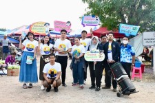 ฝ่ายประชาสัมพันธ์ อบจ.ตาก ตะลุยตลาดวังเจ้า!!! 