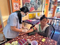 17-18 ธ.ค67 รพ.สต.บ้านสันป่าไร่ เจาะเลือด(screening lab)ผู้ป่วย NCD กลุ่ม 3 โรคความดันโลหิตสูง และกลุ่มสงสัยป่วยจากการคัดกรองประจำปี  อมทั้งตรวจปัสสาวะ , ตรวจคลื่นไฟฟ้าหัวใจ(EKG) , วัดรอบเอว , ยืนยันตัวตน(Authen)