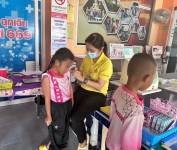 9 ม.ค.68 รพ.สต.บ้านสันป่าไร่ ออกหน่วยฉีดวัคซีนเด็ก อายุ 2 เดือน ถึง 4 ปี หมู่ 6 บ้านห้วยกระทิง และ นักเรียนชั้น ป.1 จำนวน 4 โรงเรียน