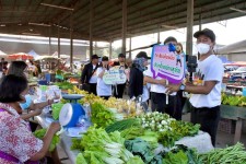 ฝ่ายประชาสัมพันธ์ อบจ.ตาก ลุยตลาดนัดวังเจ้า