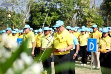 อบจ.ตาก เข้าร่วมกิจกรรม จิตอาสา " เราทำความดีด้วยหัวใจ " เนื่องในวันพ่อขุนรามคำแหงมหาราช 