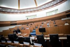 นายก อบจ.ตาก และ ผอ.อุทยานธรณีไม้กลายเป็นหินตาก นำเสนอข้อมูลกับคณะวิจัย เพื่อยกระดับการจัดการท่องเที่ยว