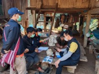 20/1/68 จนท.รพ.สต.บ้านสันป่าไร่ร่วมกับจนท.รพ.แม่ระมาดและคณะองค์กาศุภนิมิตแห่งประเทศไทย เยี่ยมบ้านผู้ป่วยวัณโรครายใหม่ที่หมู่6 บ้านสื่อแพ พร้อมทั้งแจกถึงยังชีพและให้คำแนะนำเกี่ยวกับการรับประทานยา