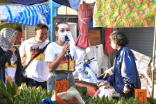 ฝ่ายประชาสัมพันธ์ อบจ.ตาก ตะลุยตลาดเช้าเมืองตาก อ.เมือง จ.ตาก 