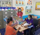 25 ก.พ.2568 เวลา 13.00 น. รพ.สต.บ้านสันป่าไร่ จ่ายยาให้แก่ผู้ป่วยโรคความดันโลหิตสูง กลุ่มที่ 2  , ทำกิจกรรมกลุ่มแลกเปลี่ยนเรียนรู้ , นับจำนวนยา และทบทวนความเข้าใจเรื่องการทานยา ก่อนผู้ป่วยกลับบ้าน