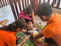 13 มี.ค.68 รพ.สต.บ้านสันป่าไร่ ออกหน่วยให้บริการฉีดวัคซีนเด็ก อายุ 2 เดือน ถึง 4 ปี เขต สสช.ห้วยกระทิง(หมู่ 6 ต.พระธาตุ) จำนวน 12 คน และเจาะเลือดตรวจ Hct , จ่ายยา para syr และ ferrous syr