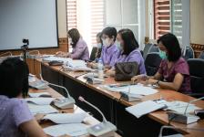 ประชุมคณะกรรมการพิจารณาคุณสมบัติและกลั่นกรองความดีความชอบของบุคลากรในสังกัดองค์การบริหารส่วนจังหวัดตากที่สมควรเสนอขอพระราชทานเครื่องราชอิสริยาภรณ์และเหรียญจักรพรรดิมาลา ประจำปี 2565