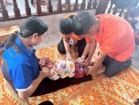 15 พ.ค.2568 รพ.สต.บ้านสันป่าไร่ ออกหน่วยฉีดวัคซีนเด็ก อายุ 2 เดือน ถึง 4 ปี เขต สสช.ห้วยกระทิง (หมู่ 6 ตำบลพระธาตุ)จำนวน 12 ราย ,เจาะเลือดตรวจ hct , จ่ายยา para syr , ferrous syr และ ประชุม อสม.หมู่ 6 บ้านห้วยกระทิง