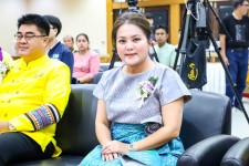 นายกจอย นายก อบจ.ตาก ร่วมเวทีแถลงข่าวงานประเพณีขึ้นธาตุเดือนเก้า (เหนือ) พร้อมสนับสนุนงบประมาณ 50,000 บาท