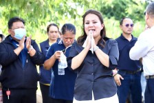 นายกจอย ลงพื้นที่ตรวจการทำงานของเครื่องจักร บ้านท่าไผ่ ต.ยกกระบัตร อ.สามเงา