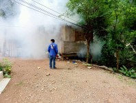 13 มิถุนายน 2568 รพ.สต.บ้านสันป่าไร่ร่วมกับจนท.ฐานตชด.บ้านจบปิและอบต.พระธาตุ ควบคุมโรคไข้เลือดออก รอบที่ 3 เคส อสทพ.จตุพล เถลิงเดชไพร