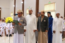 ร่วมพิธีเจริญพระพุทธมนต์และทําบุญตักบาตร (ข้าวสาร อาหารแห้ง) ถวายพระราชกุศล เฉลิมพระเกียรติพระบาทสมเด็จพระเจ้าอยู่หัว เนื่องในโอกาสวันเฉลิมพระชนมพรรษา ๒๘ กรกฎาคม ๒๕๖๘ 