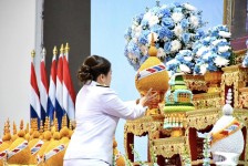 นายก อบจ.ตาก ร่วมพิธีถวายเครื่องราชสักการะและวางพานพุ่ม และพิธีจุดเทียนถวายพระพรชัยมงคล เนื่องในโอกาสวันเฉลิมพระชนมพรรษา 12 สิงหาคม 2568