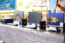 นายก อบจ.ตาก (นายกจอย) สนับสนุนงบประมาณจัดซื้อพร้อมส่งมอบสื่อการเรียนการสอนให้แก่ โรงเรียนชุมชนบ้านวังหิน อำเภอเมือง รวมงบประมาณทั้งสิ้น 60,000 บาท