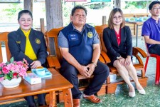 นายก อบจ.ตาก (นายกจอย) เป็นประธานในพิธีมอบเครื่องมือพื้นฐานชุดการฝึก (เครื่องมือทำมาหากิน) เพื่อการประกอบอาชีพ