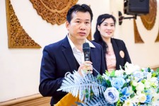 นายกจอย นายกอบจ.ตาก มอบวุฒิบัตรการจบหลักสูตรในโครงการสัมมนาวิชาการ “เทคนิคการพัฒนาคุณภาพชีวิตสู่ความสำเร็จ” ครั้งที่ 1 ประจำปีการศึกษา 2568 ณ ศูนย์ประเมินเทียบระดับการศึกษาในสังกัดสำนักงานส่งเสริมการเรียนรู้จังหวัดตาก