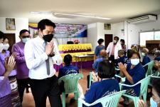 รองนายก อบจ.ตาก เป็นประธานในพิธีเปิดโครงการฝึกอบรมเพื่อส่งเสริมการพัฒนาคุณภาพชีวิตผู้สูงอายุ ประจำปีงบประมาณ พ.ศ. 2565 รุ่นที่ 2