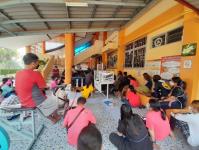 6/3/66 ช่วงบ่าย รพ.สต.บ้านสันป่ระาไร่ ปชุมประจำเดือน อสม. เน้นย้ำเรื่องงาน คบส.,โรคไข้เลือดออก , รายงานประจำเดือน , การตรวจมะเร็งปากมดลูก และชี้แจง/หารือเรื่องการจัดงานกีฬา อสม.