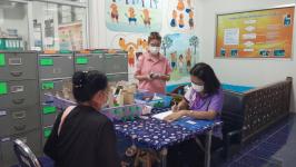 23/5/66 ช่วงบ่าย รพ.สต.บ้านสันป่าไร่ ให้บริการจ่ายยาผู้ป่วยโรคความดันโลหิตสูง (กลุ่ม 2/3) ที่รับยาที่ รพ.สต.จำนวน 52 ราย