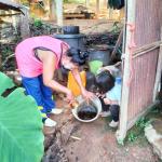 5/6/66 จนท.รพ.สต.บ้านสันป่าไร่ ร่วมกับผู้นำชุมชน ชาวบ้านและอาสาสมัครสาธารณสุขหมู่ที่ 2 บ้านตีนธาตุ หมู่ที่ 3 บ้านป่าไร่เหนือและหมู่ที่ 5 บ้านสันป่าไร่ พัฒนาสิ่งแวดล้อมภายในชุมชนและรณรงค์สำรวจและทำลายแหล่งเพาะพันธ์ลูกน้ำยุงลาย เนื่องในวันสิ่งแวดล้อมโลก