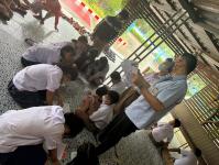 19/6/66 จนท.รพ.สต.บ้านสันป่าไร่ให้ความรู้แก่นักเรียนชั้นมัธยมศึกษาปีที่1-3 รร.บ้านสันป่าไร่ เรื่องการควบคุมป้องกันโรคไข้เลือดออก โรคมาลาเรีย โรคโควิดและงานสุขภาพจิต พร้อมทั้งให้คำปรึกษาเด็กนักเรียนที่มีปัญหาด้านสุขภาพจิต