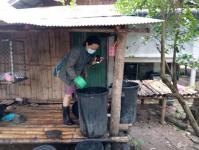 23/6/66 จนท.รพ.สต.บ้านสันป่าไร่ร่วมกับอสม.ม.3บ้านป่าไร่เหนือ ควบคุมโรครอบ2 เคสนางจ้าวา ภูมิพระธาตุ