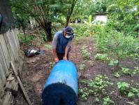 23/6/66 จนท.รพ.สต.บ้านสันป่าไร่ร่วมกับอสม.ม.3บ้านป่าไร่เหนือ ควบคุมโรครอบ2 เคสนางจ้าวา ภูมิพระธาตุ