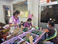 27/6/66 ช่วงบ่าย จนท.รพ.สต.บ้านสันป่าไร่ ร่วมกับทีม รพ.แม่ระมาด ให้บริการจ่ายยาให้แก่ผู้ป่วยโรคความดันโลหิตสูง ที่รับยาที่ รพ.สต.บ้านสันป่าไร่ (กลุ่ม 3) จำนวน 51 ราย