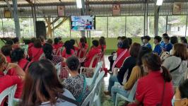 29/6/66 จนท.รพ.สต.บ้านสันป่าไร่ร่วมกับเครือข่ายคนต่อชีวิต จัดอบรมให้ความรู้แก่ผู้นำชุมชนและเครือข่ายในโครงการป้องกันและแก้ไขปัญหาการฆ่าตัวตายในกลุ่มผู้สูงอายุชาวเขาเผ่ากระเหรี่ยงพร้อมทั้งเยี่ยมบ้านกลุ่มเสี่ยงที่มีพฤติกรรมจะฆ่าตัวตาย