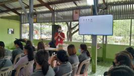 20766 จนท.รพ.สต.บ้านสันป่าไร่ร่วมกับเครือข่ายคุ้มครองผู้บริโภคตำบลพระธาตุจัดอบรมโครงการชุมชนก้าวไกลไปกับงานคุ้มครองผู้บริโภค ณ โรงเรียนบ้านสันป่าไร่ มีผู้เข้าร่วมอบรม จำนวน 100 คน