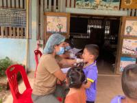 วันที่ 23/6/66 - 25/7/66 จนท.รพ.สต.บ้านสันป่าไร่ ออกให้บริการอนามัยโรงเรียนและจัดกิจกรรมทันตสาธารณสุข โดยดำเนินการ 1.ตรวจสุขภาพช่องปากและเคลือบฟูลออไรด์ จำนวน 7 โรงเรียน 529 คน 2.จัดกิจกรรมฟันสะอาด เหงือกแข็งแรง ในระดับชั้นมัธยมศึกษา ปีที่1 จำนวน 15 คน 3.