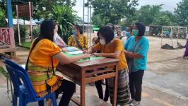 29766 จนท.รพ.สต.บ้านสันป่าไร่ร่วมกับเครือข่ายแม่ยุคใหม่ใส่ใจสุขภาพ จัดอบรมโครงการส่งเสริมความรู้แก่กลุ่มเสี่ยง”เบาหวาน”โรคที่คุณสร้างเอง ณ โรงเรียนบ้านป่าไร่เหนือ โดยมีคุณประนอม จันธิดา จนท.รพ.แม่ระมาดเป็นวิทยากร สนับสนุนงบประมาณจากกองทุนหลักประกันสุขภาพต