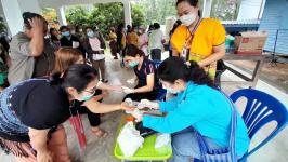 29766 จนท.รพ.สต.บ้านสันป่าไร่ร่วมกับเครือข่ายแม่ยุคใหม่ใส่ใจสุขภาพ จัดอบรมโครงการส่งเสริมความรู้แก่กลุ่มเสี่ยง”เบาหวาน”โรคที่คุณสร้างเอง ณ โรงเรียนบ้านป่าไร่เหนือ โดยมีคุณประนอม จันธิดา จนท.รพ.แม่ระมาดเป็นวิทยากร สนับสนุนงบประมาณจากกองทุนหลักประกันสุขภาพต