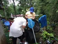 30/7/66 จนท.รพ.สต.บ้านสันป่าไร่ร่วมกับอสม.ม.3บ้านป่าไร่เหนือ ควบคุมโรคไข้เลือดออกรอบที่1 พร้อมทั้งสอบสวนโรคเคสนางรัตนา พิทักษ์พิบูลย์ศรี