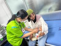 9866 รพ.สต.บ้านสันป่าไร่ ให้บริการฉีดวัคซีนเด็ก อายุ 0-5 ปี จำนวน 23 คน และตรวจสุขภาพช่องปาก , เคลือบฟลูออไรด์ , เจาะเลือดตรวจ Hct , จ่ายยา para syr และ ferrous syr