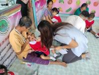 25/8/66 จนท.ทันตาภิบาล รพ.สต.บ้านสันป่าไร่ ร่วมเป็นวิทยากรในการอบรมโครงการส่งเสริมทันตสุขภาพในเด็กปฐมวัย ศูนย์พัฒนาเด็กเล็กบ้านป่าไร่