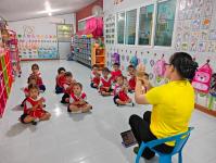 15-16 ตุลาคม 66 จนท.รพ.สต.บ้านสันป่าไร่ร่วมกับอสม.ม.3บ้านป่าไร่เหนือ,ม.2 บ้านตีนธาตุและศูนย์เด็กเล็กบ้านป่าไร่เหนือ ให้ความรู้เกี่ยวกับการล้างมือ 7 ขั้นตอน แก่ประชาชนและนักเรียน เนื่องในวันล้างมือโรค