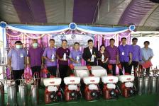 นายกองค์การบริหารส่วนจังหวัดตาก เป็นประธานเปิดการรณรงค์ควบคุมป้องกันโรคไข้เลือดออก โรคไข้มาลาเรีย และการส่งมอบครุภัณฑ์วิทยาศาสตร์ เพื่อใช้ควบคุมป้องกันโรคระบาดในพื้นที่ ณ โรงพยาบาลส่งเสริมสุขภาพตำบลบ้านแสม อำเภอแม่ระมาด จังหวัดตาก