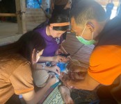 1/11/67 รพ.สต.บ้านสันป่าไร่ ออกหน่วยฉีดวัคซีนเด็กอายุ 2 เดือน ถึง 4 ปี เขต สสช.ห้วยกระทิง ที่ หมู่ 6 บ้านห้วยกระทิง จำนวน 14 ราย และ เจาะเลือดตรวจ Hct , จ่ายยา para syr , ferrous syr , แจกของเล่นให้เด็ก ๆ ทุกคน